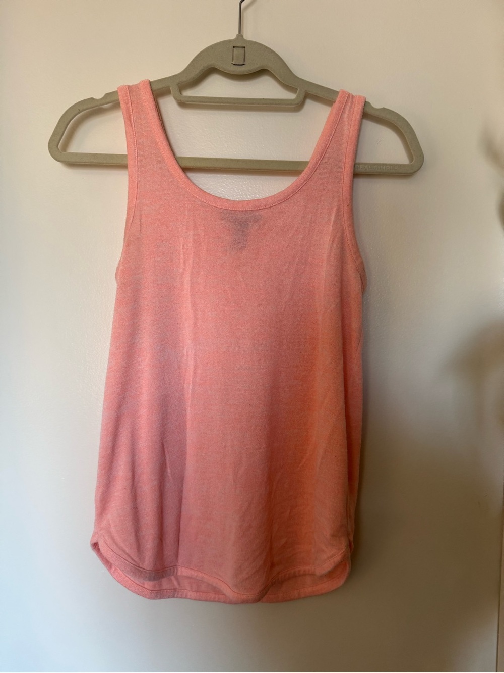 Gap Peach Pink Lightweight Knit Tank Top XS Soft Stretch Sleeveless